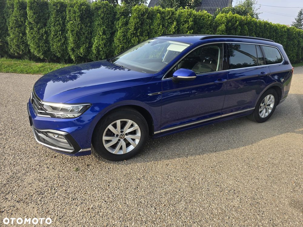 Volkswagen Passat 2.0 TDI SCR DSG Elegance - 1
