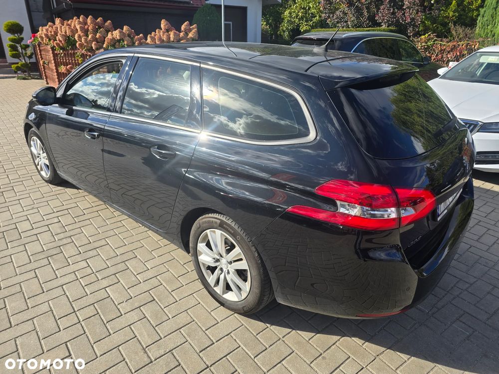 Peugeot 308 - 5