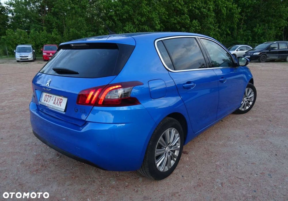 Peugeot 308 - 4