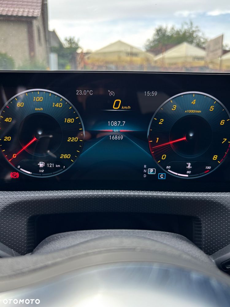 Mercedes-Benz CLA 250 AMG Line 7G-DCT - 19