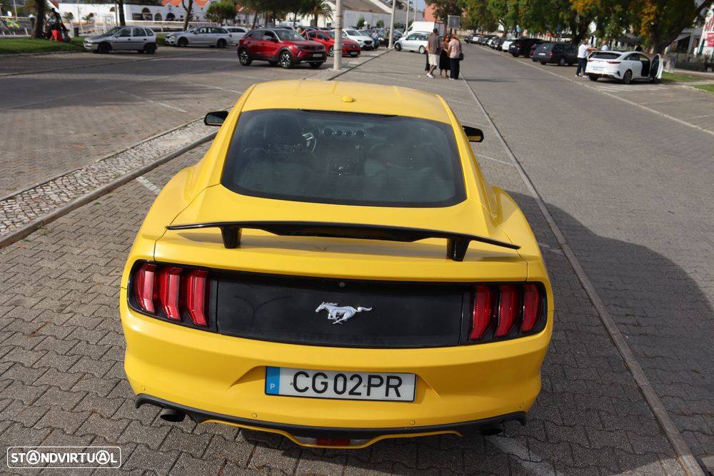 Ford Mustang 2.3i EcoBoost - 19