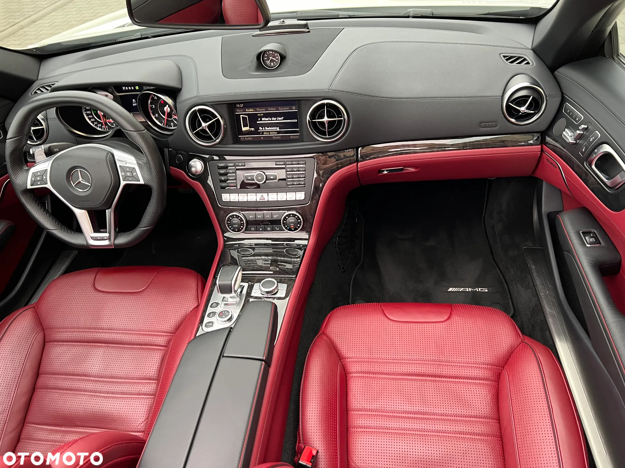 Mercedes-Benz SL - 14