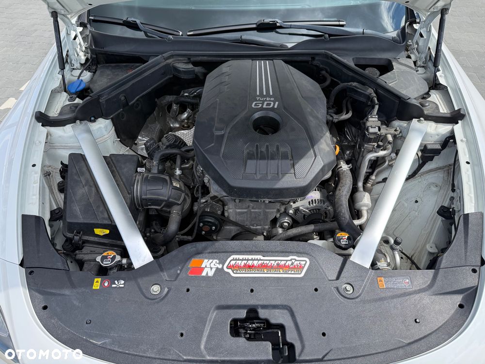 Kia Stinger 2.0 T-GDI GT Line - 21