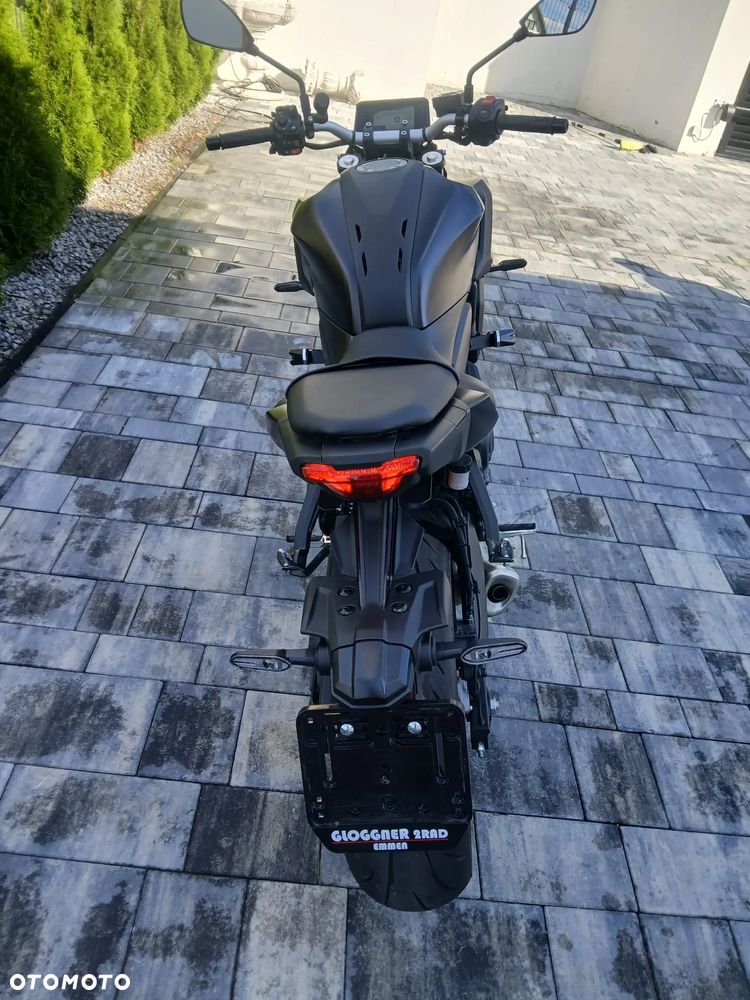 Yamaha MT - 4