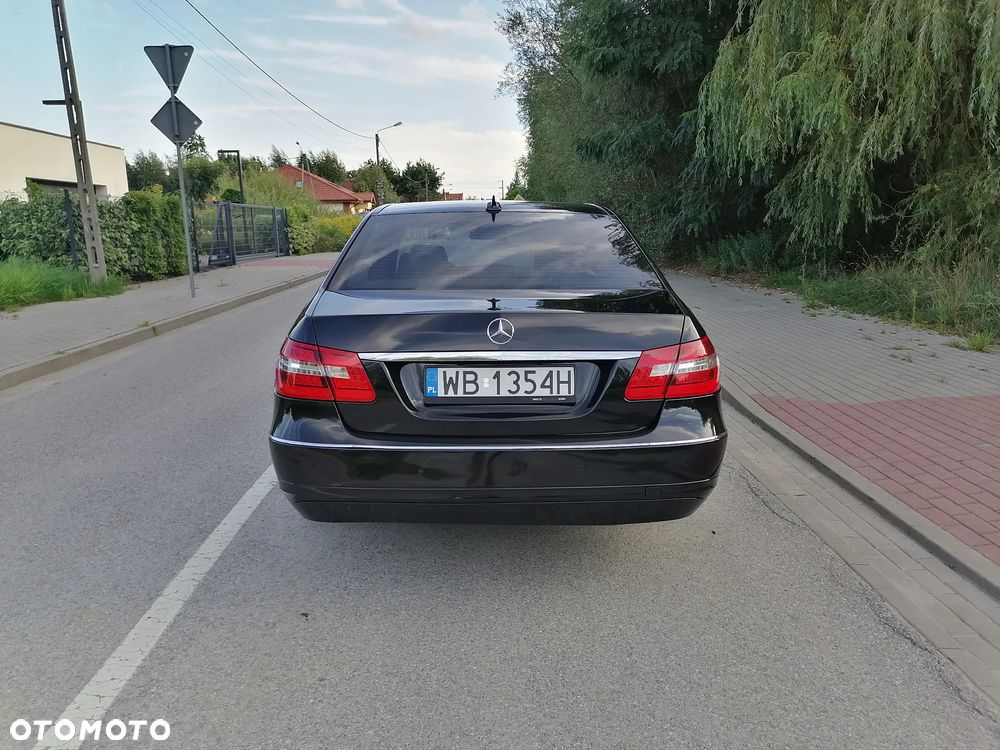 Mercedes-Benz Klasa E 220 CDI BlueEff Elegance - 6