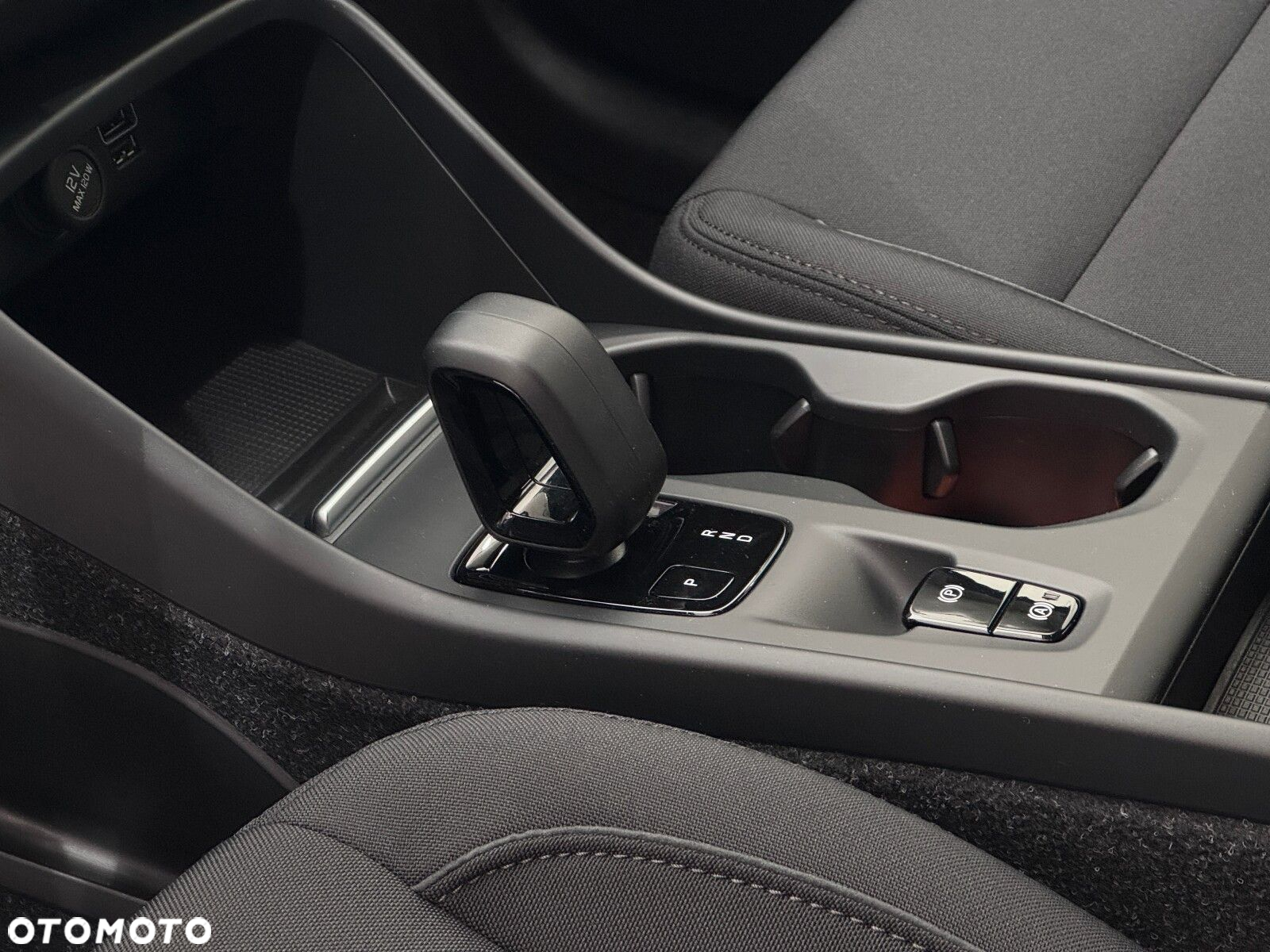 Volvo XC 40 - 9