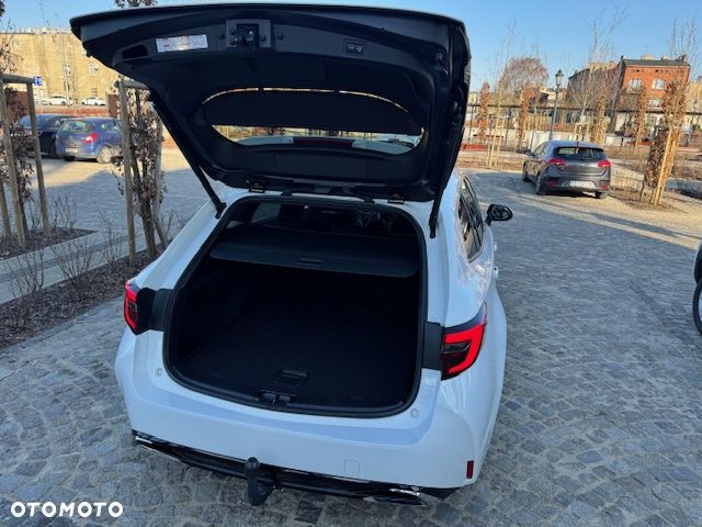 Toyota Corolla 1.8 Hybrid Style - 18