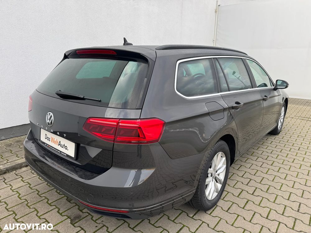 Volkswagen Passat Variant 2.0 TDI DSG Business - 4