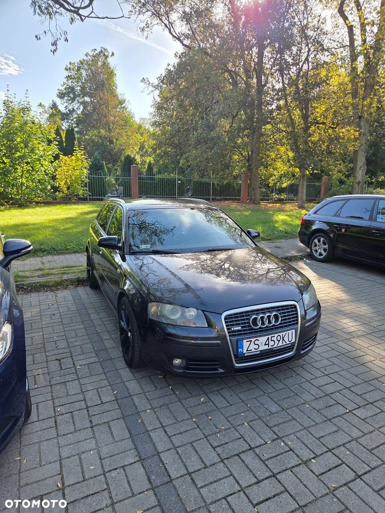 Audi A3 Sportback - 1
