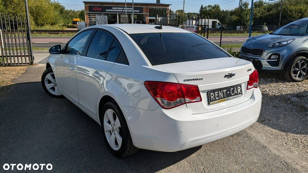Chevrolet Cruze - 9