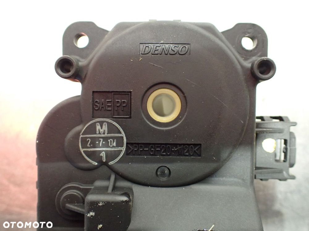 SILNICZEK NAGRZEWNICY MITSUBISHI COLT VI Z30 AE063700-8320 - 4