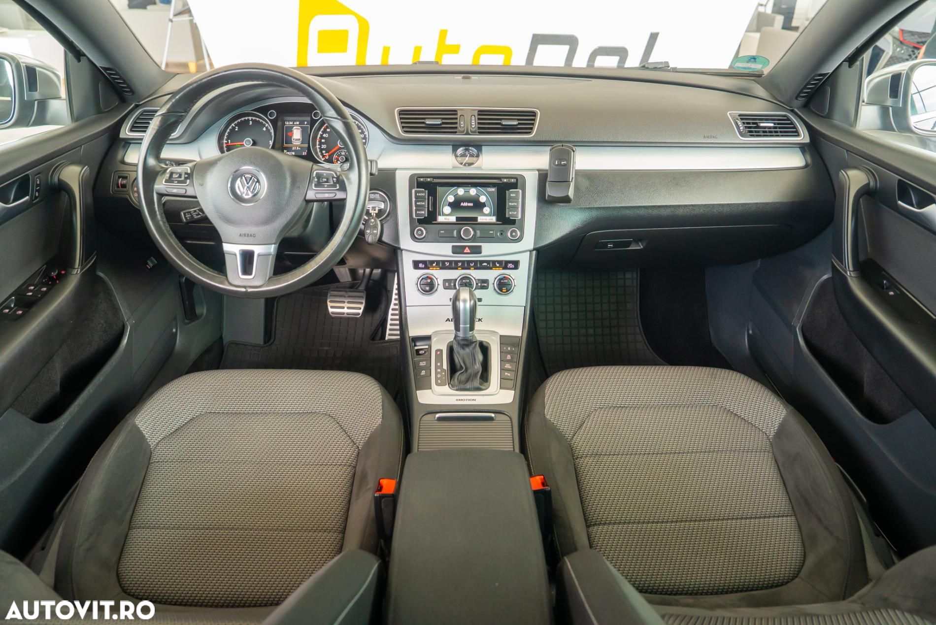 Volkswagen Passat Alltrack - 12