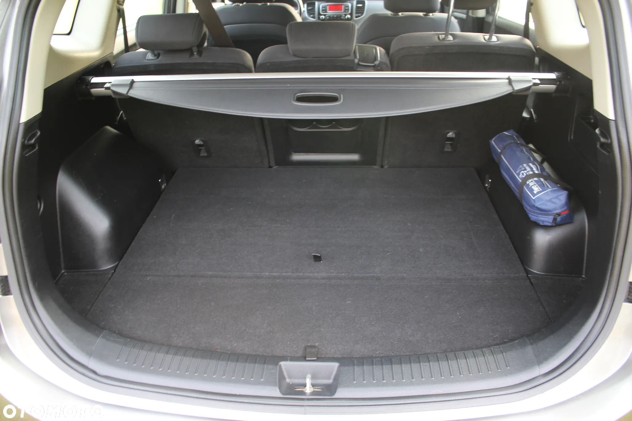 Kia Carens 1.7 CRDi Vision - 24