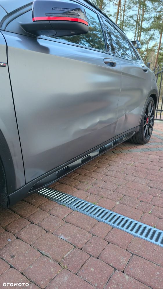 Mercedes-Benz GLA 45 AMG 4-Matic Edition 1 - 6