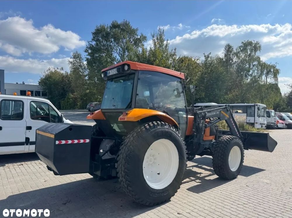 Renault Ergos 100 4x4 Manual Tur Łyżka 2003 r. Klima WOM - 17
