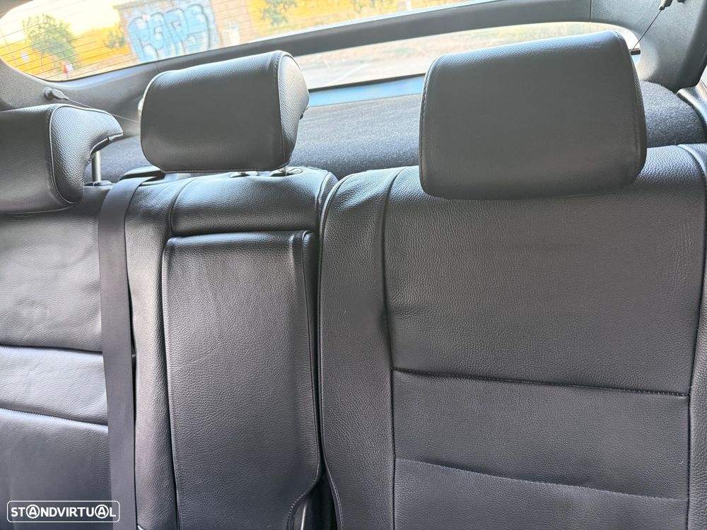 Honda Civic 1.4 i-VTEC Elegance - 19