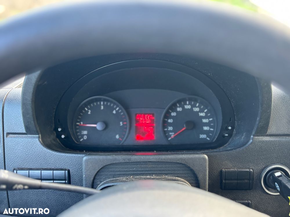 Volkswagen Crafter - 11