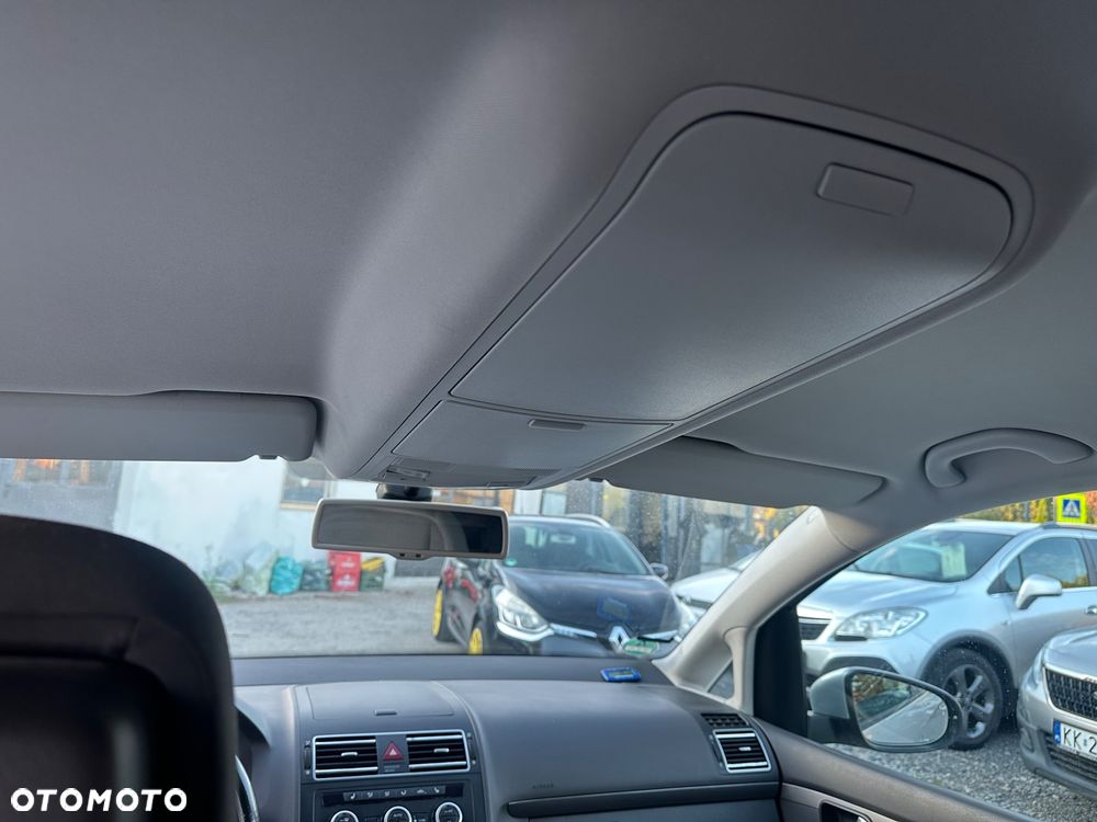 Volkswagen Touran 1.2 TSI Life - 17