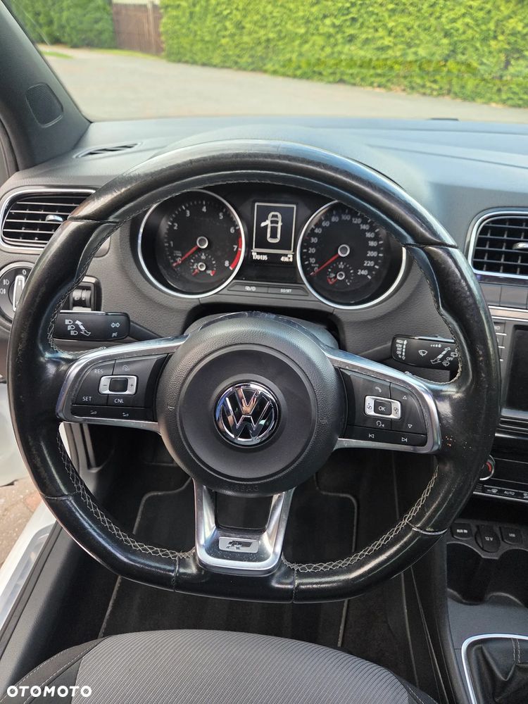 Volkswagen Polo - 12