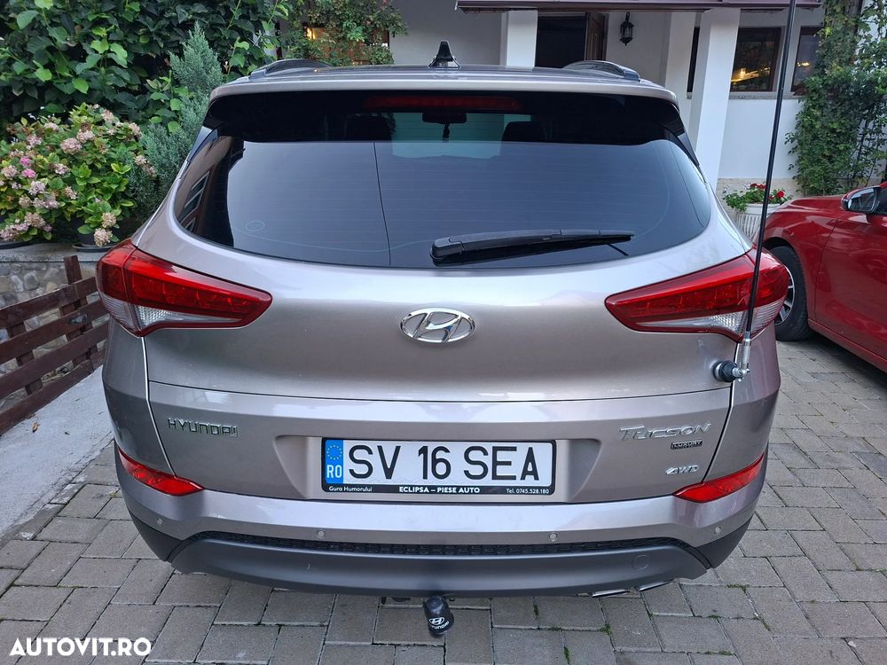 Hyundai Tucson blue 2.0 CRDi 4WD Aut. Premium - 2