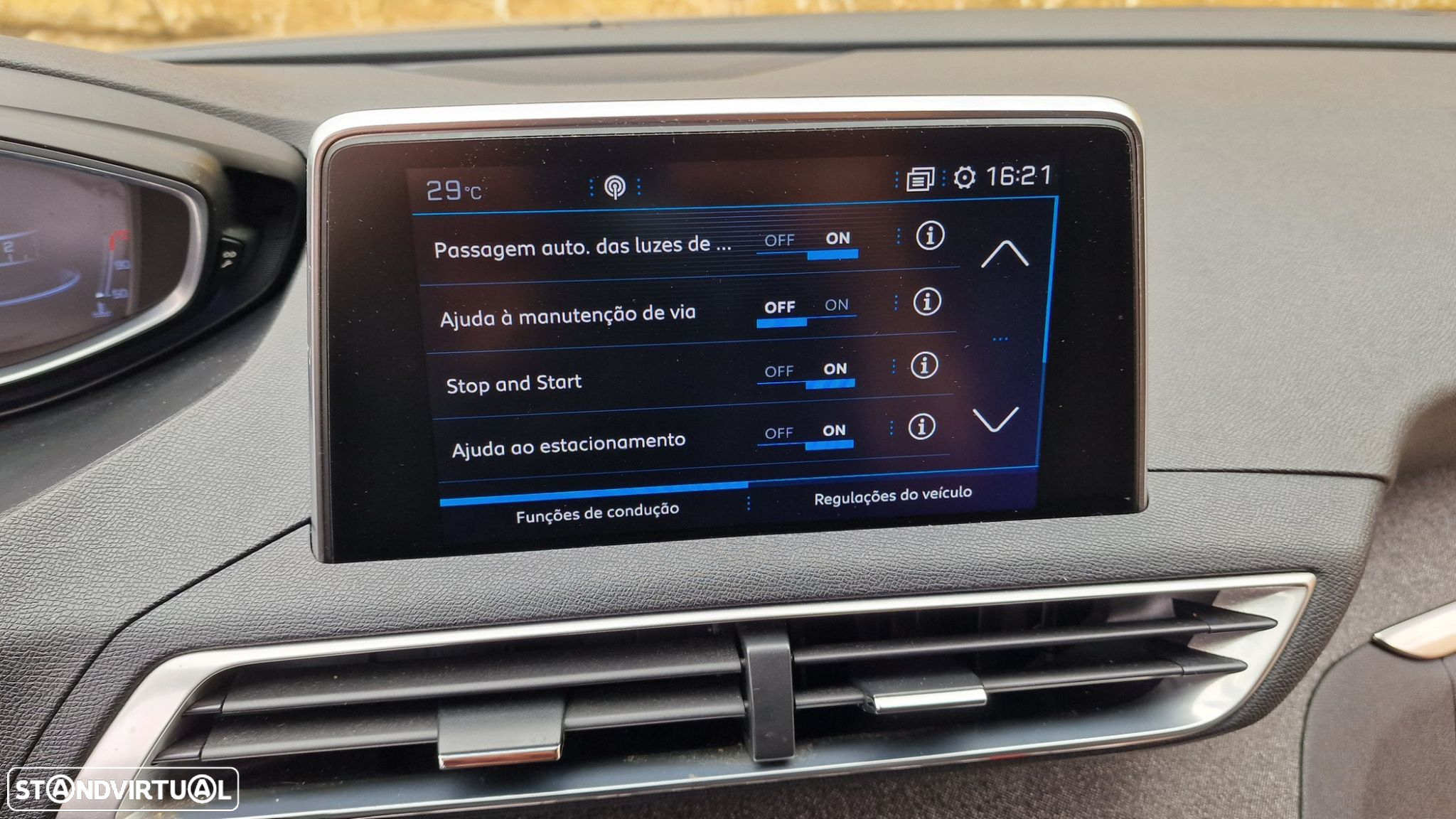 Peugeot 5008 1.6 BlueHDi Allure - 24