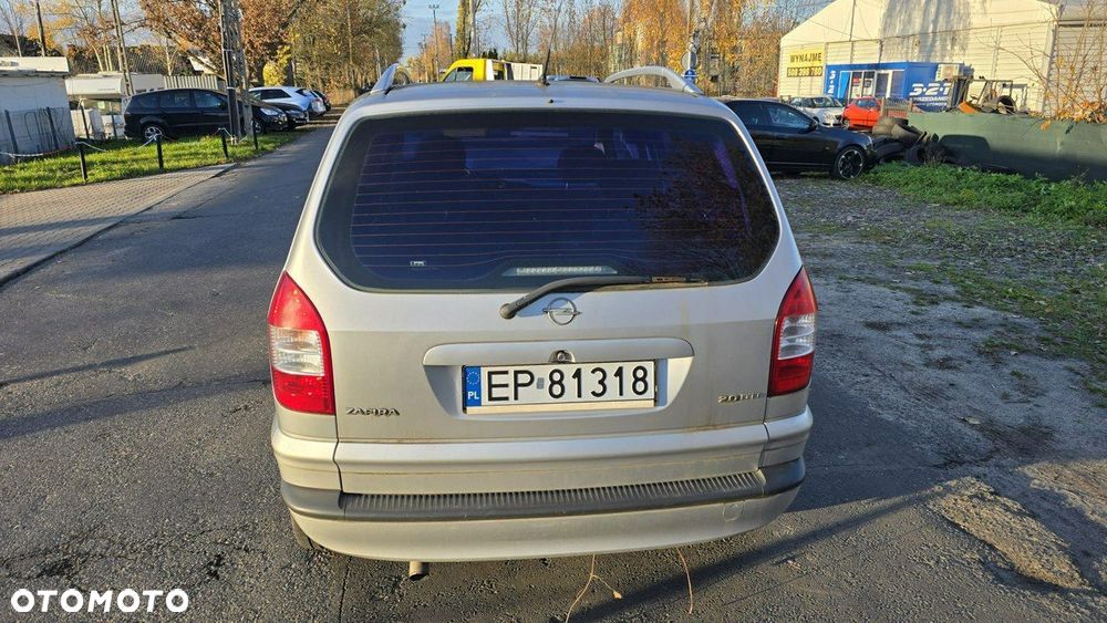 Opel Zafira - 4