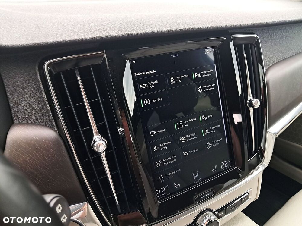 Volvo V90 - 21
