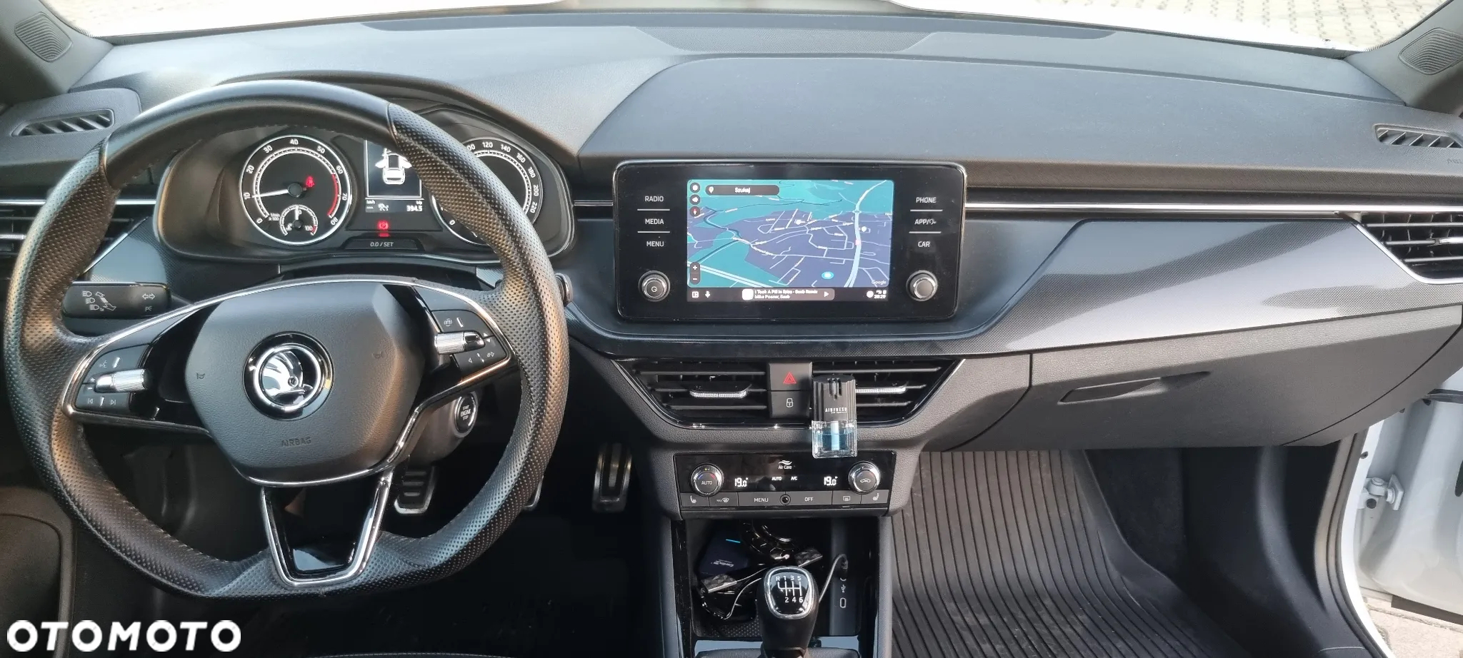 Skoda Kamiq 1.0 TSI Style - 9