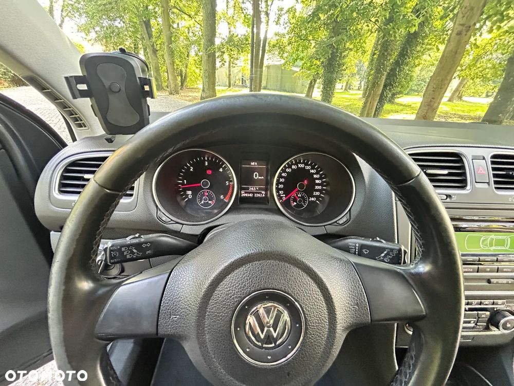 Volkswagen Golf VI 1.6 TDI Comfortline - 10