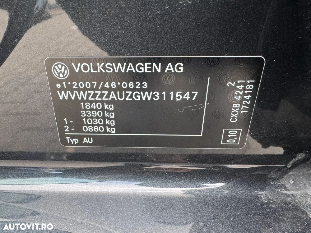 Volkswagen Golf 1.6 TDI BlueMotion Technology DSG Allstar - 23