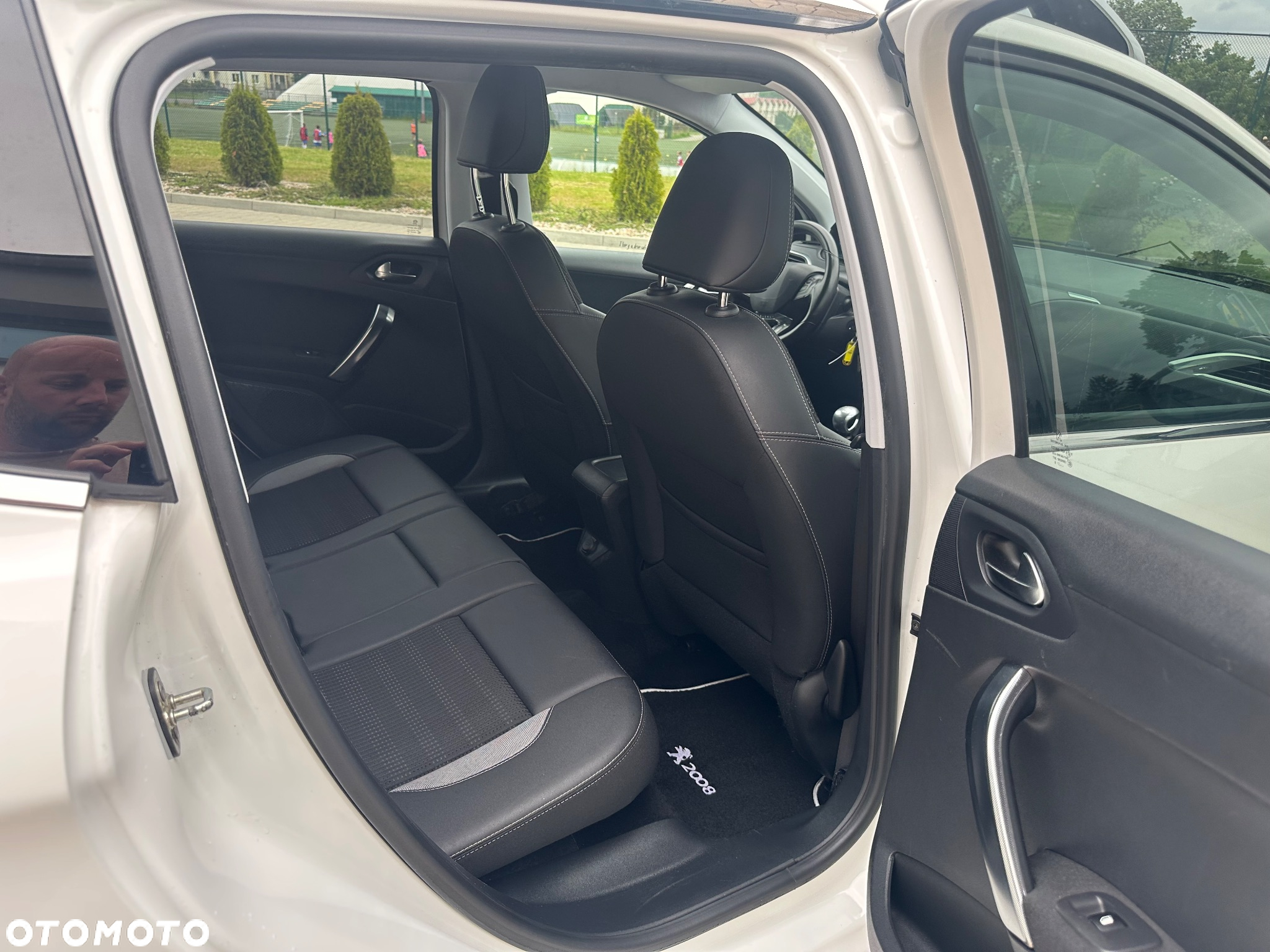 Peugeot 2008 BlueHDi FAP 120 STOP & START Allure - 15