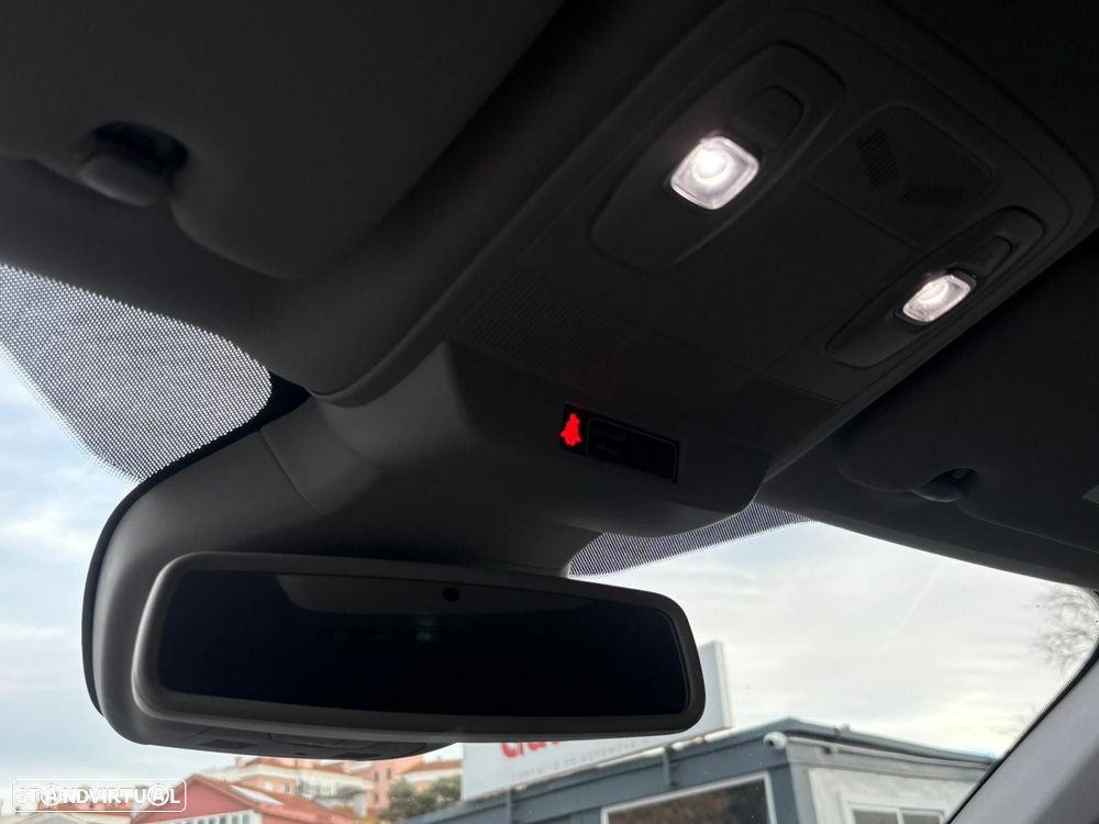 Renault Mégane - 25