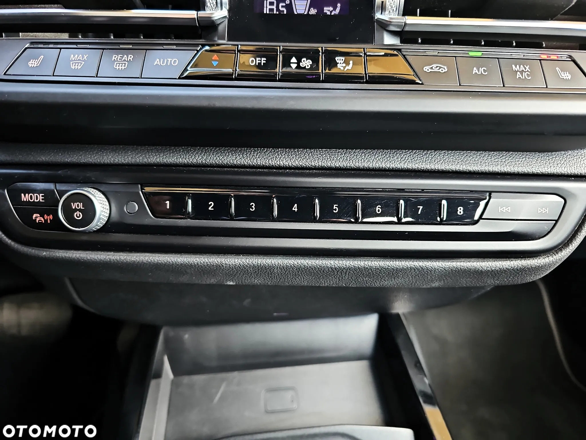 BMW Seria 2 220i xDrive Sport Line - 30