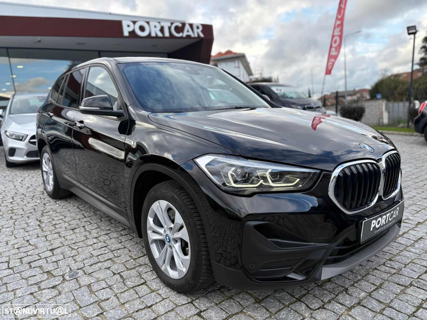 BMW X1 25 e xDrive - 1