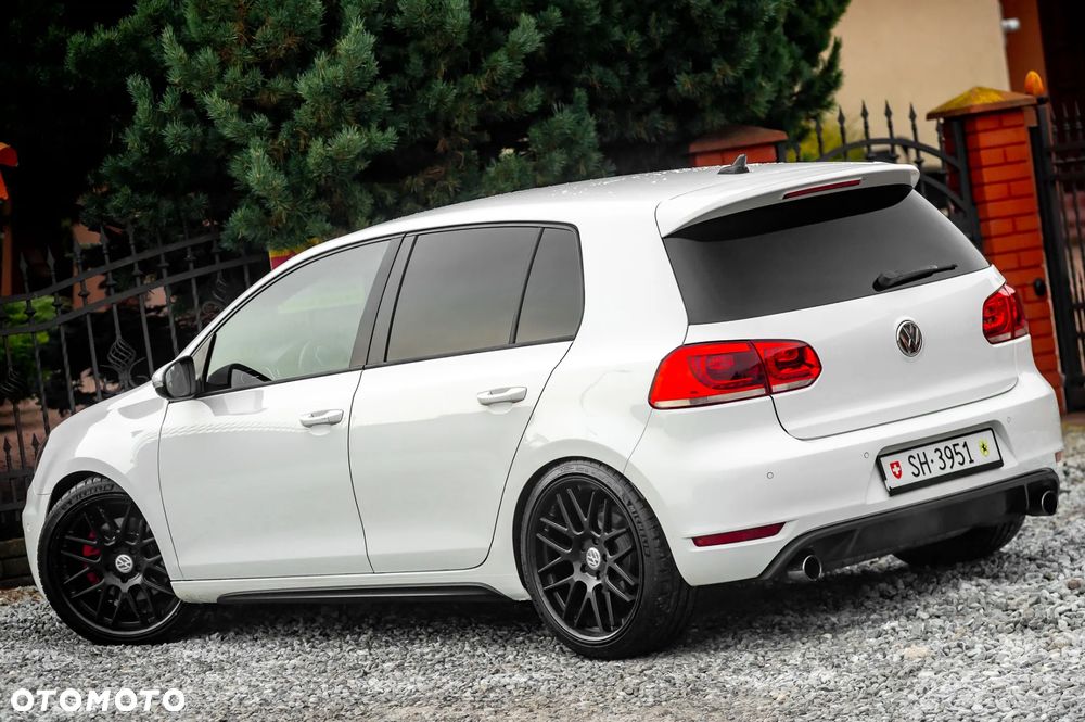Volkswagen Golf 2.0 TSI GTI - 10
