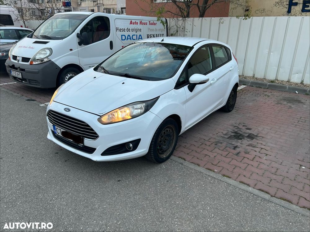 Ford Fiesta 1.5 TDCi DPF Titanium - 6