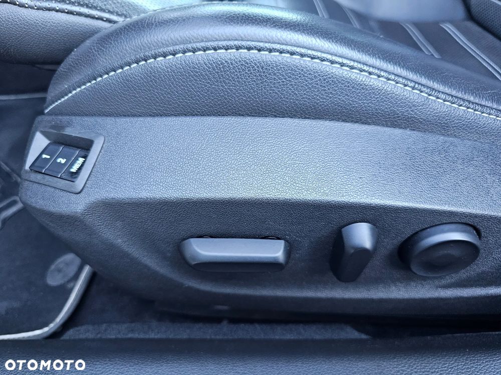 Opel Insignia 2.8 V6 Turbo 4x4 OPC - 23