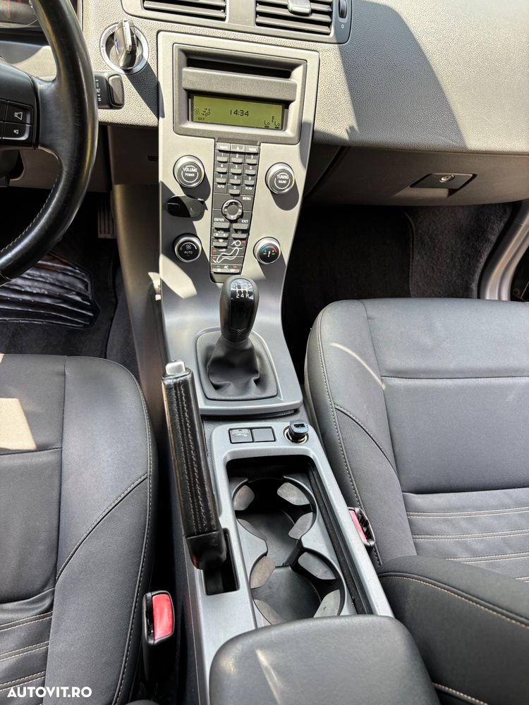 Volvo S40 1.6D DPF DRIVe - 21