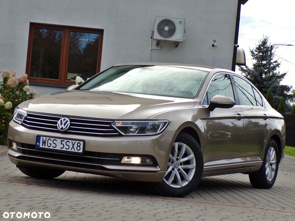 Volkswagen Passat 1.6 TDI (BlueMotion Technology) Comfortline - 3