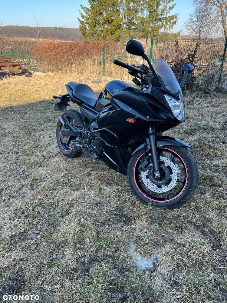 Yamaha XJ - 19