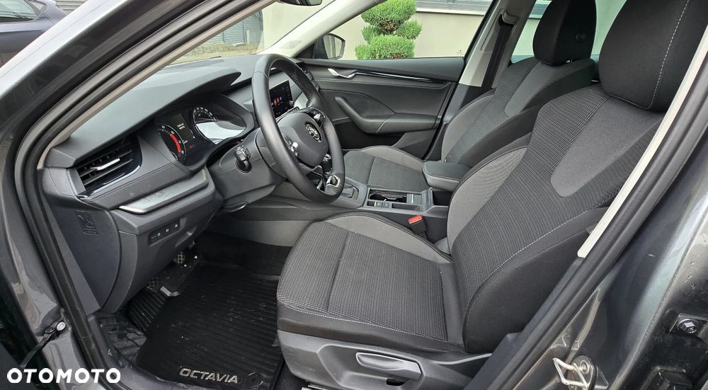 Skoda Octavia 1.5 TSI ACT Ambition - 10