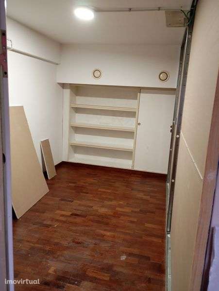 Sala para arrumos - Grande imagem: 5/5