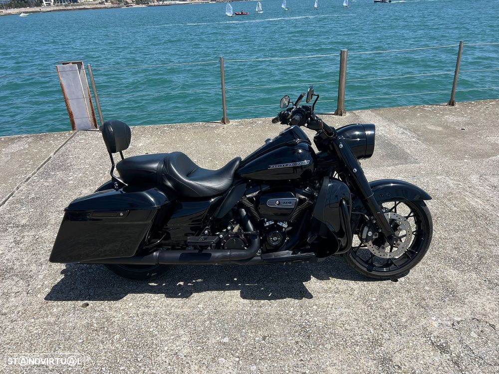 Harley-Davidson Road - 1