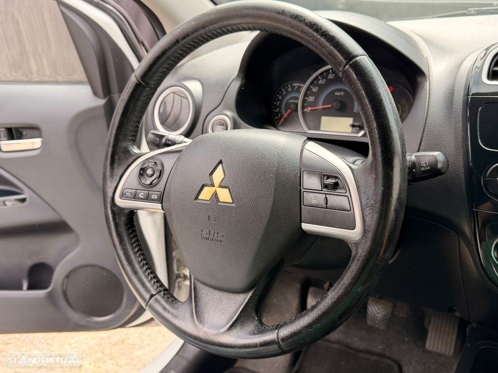 Mitsubishi Space Star 1.2 Intense - 16