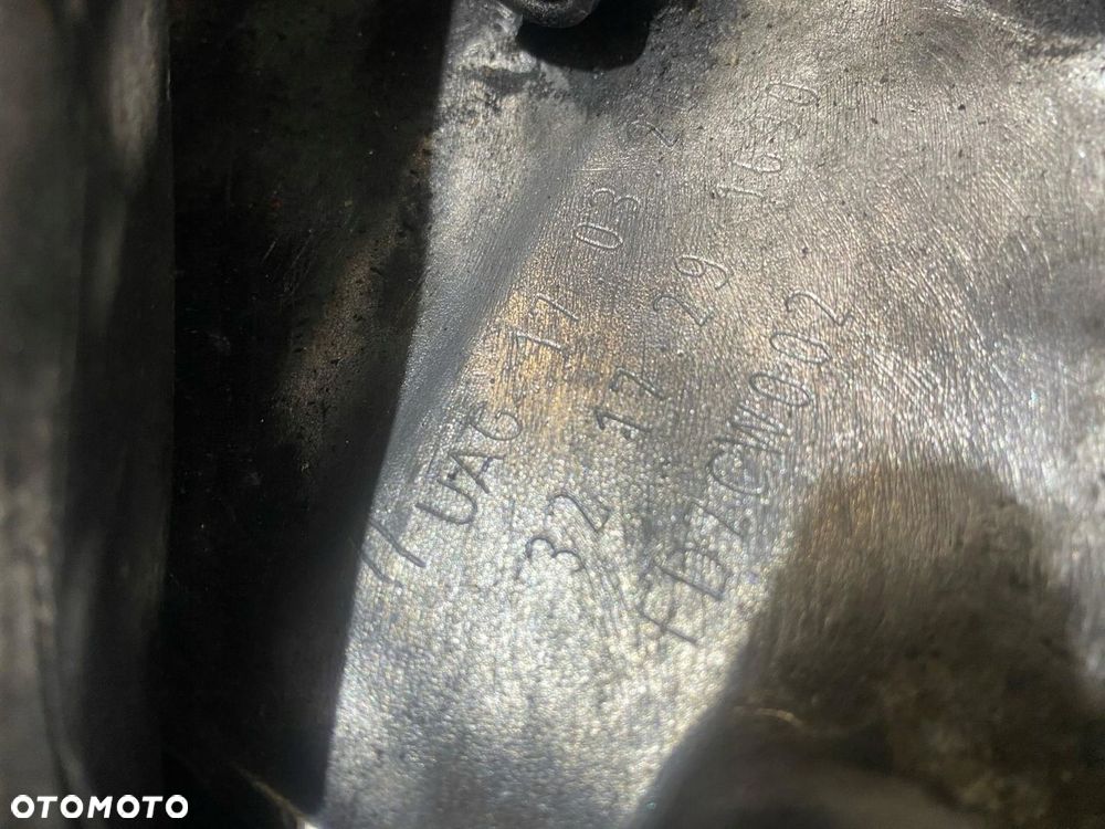 SKRZYNIA BIEGÓW AUDI A3 8V 1.5 TSI UAG - 2