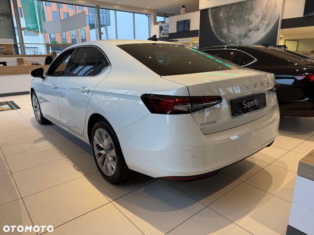 Skoda Superb 2.0 TSI Edition 130 DSG - 5