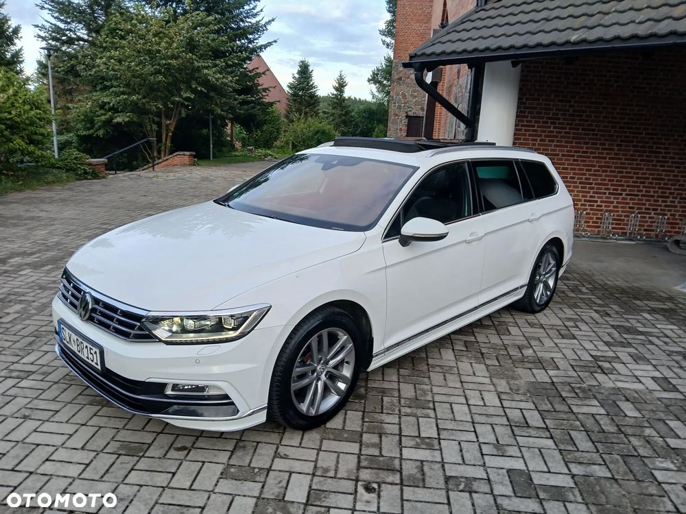 Volkswagen Passat 1.6 TDI SCR DSG - 22