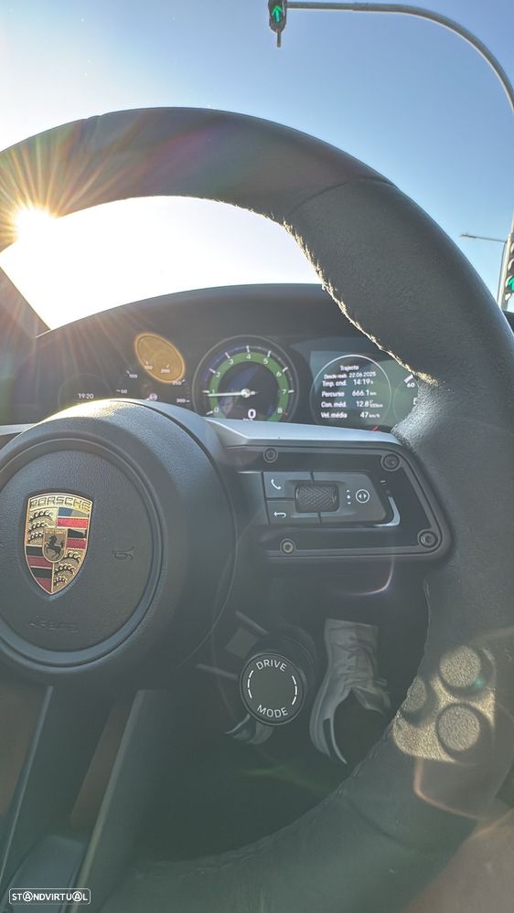Porsche 911 (992) Carrera T - 12