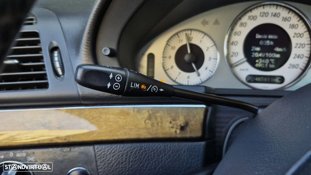 Mercedes-Benz E 220 CDI Auto Avantgarde - 23