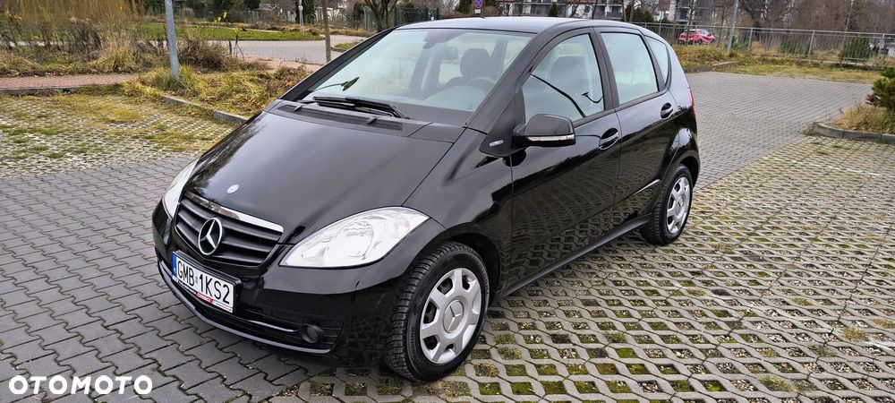 Mercedes-Benz Klasa A 160 BlueEFFICIENCY Special Edition - 2